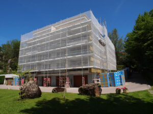Echafaudages immeuble rénovation Villars-sur-Glâne