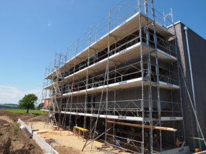Echafaudage contruction logement Méziières