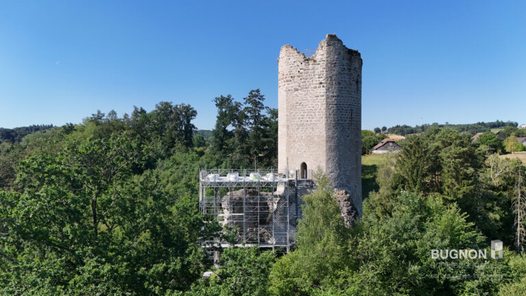 Un projet de rénovation mettant en valeur le patrimoine local avec Bugnon échafaudages